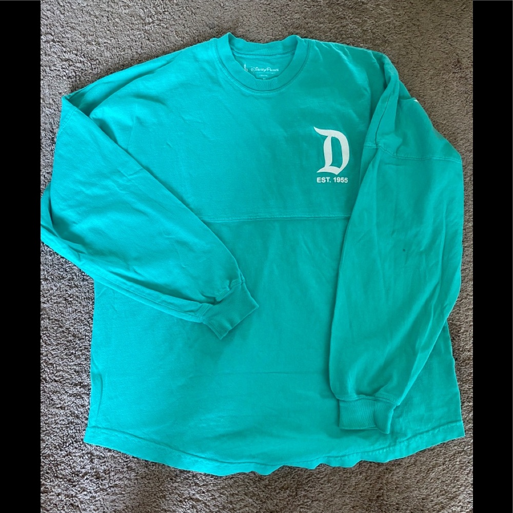 Disneyland Tiffany blue Jersey shirt size Medium